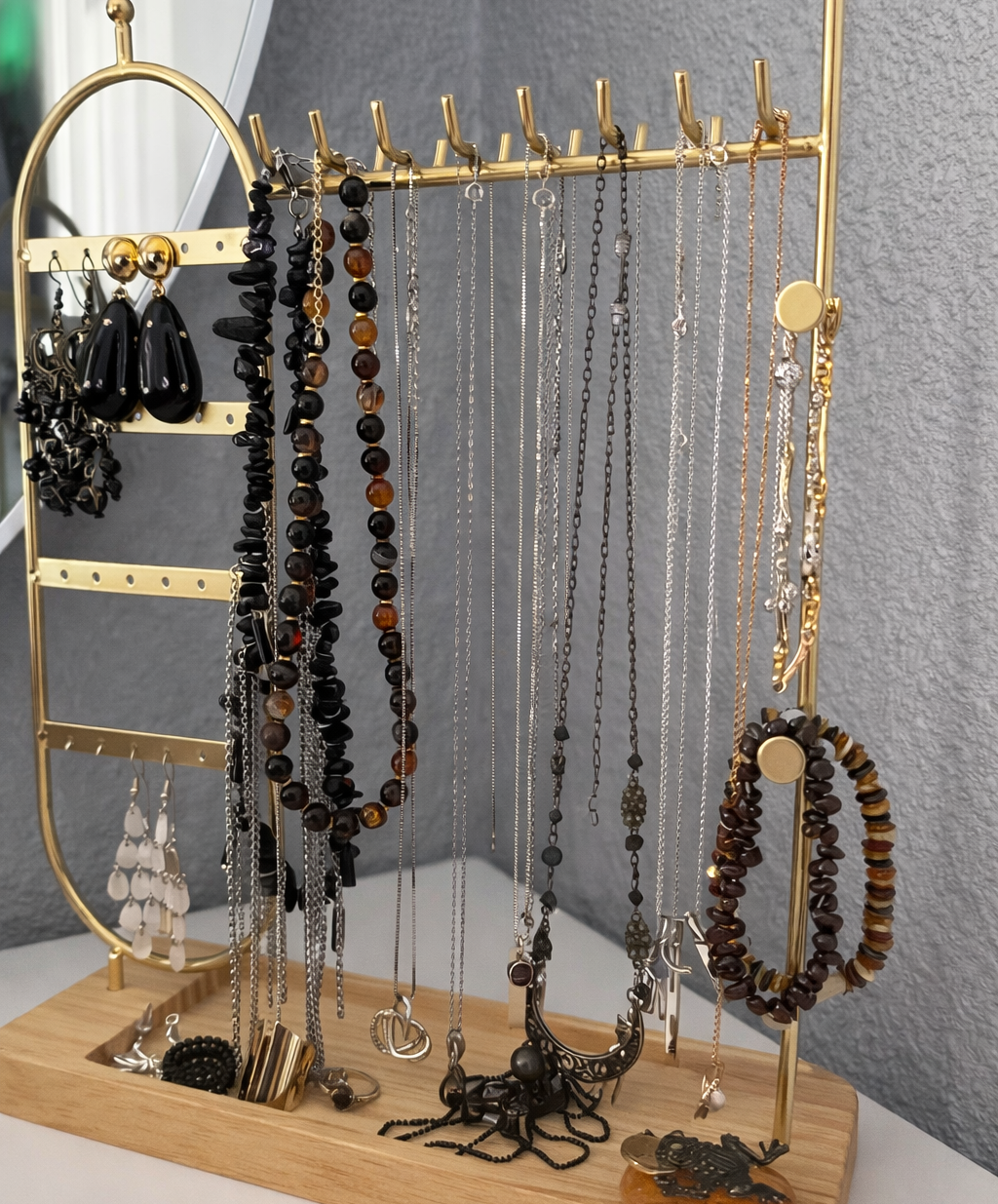 Jewelry Stand Holder | Elegant Wooden Base Organizer