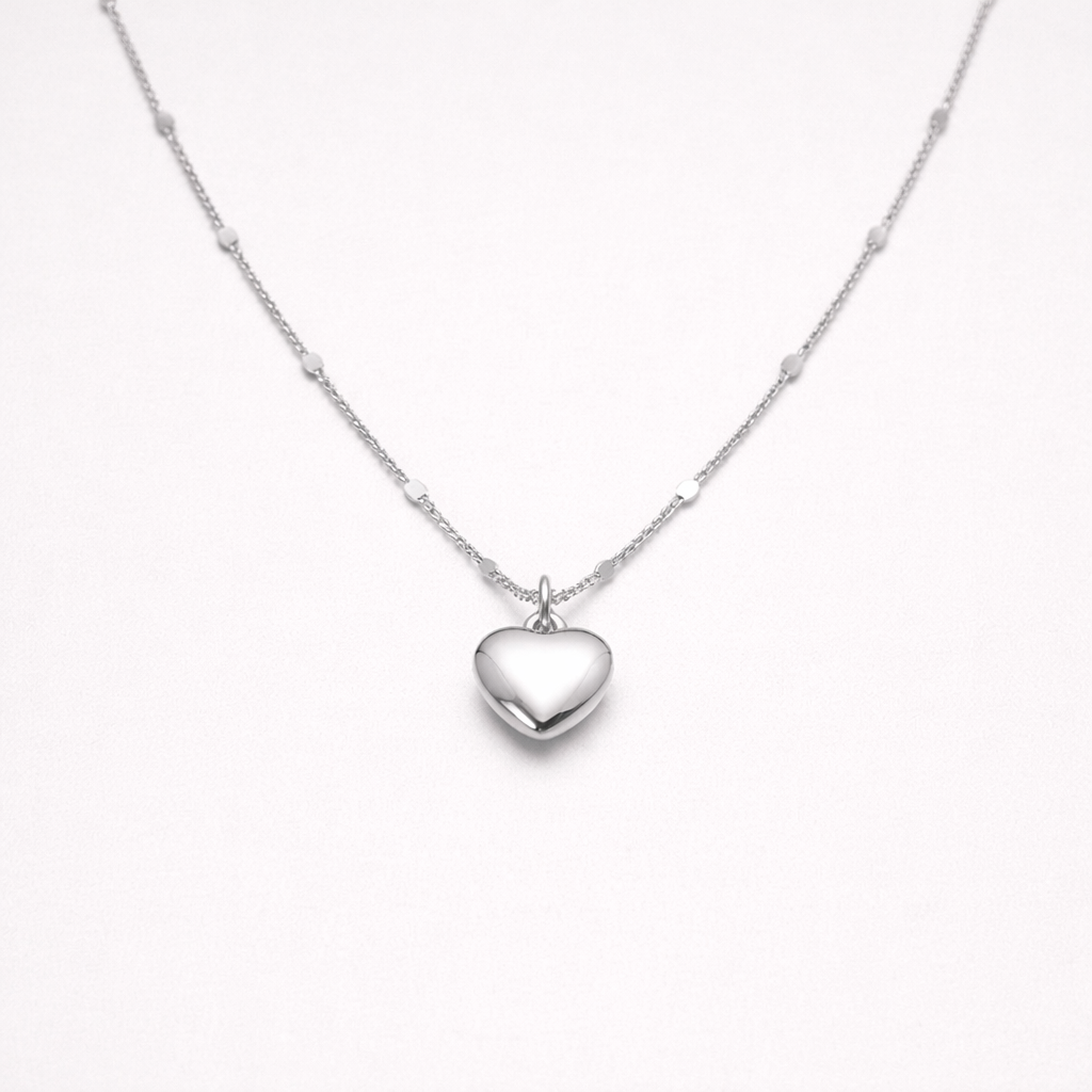 Dainty Heart Pendant Necklace | Minimalist Everyday Accessory